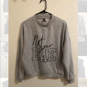 🌪 H&M NOT YOUR BAE graphic sweater ✨👑🐺